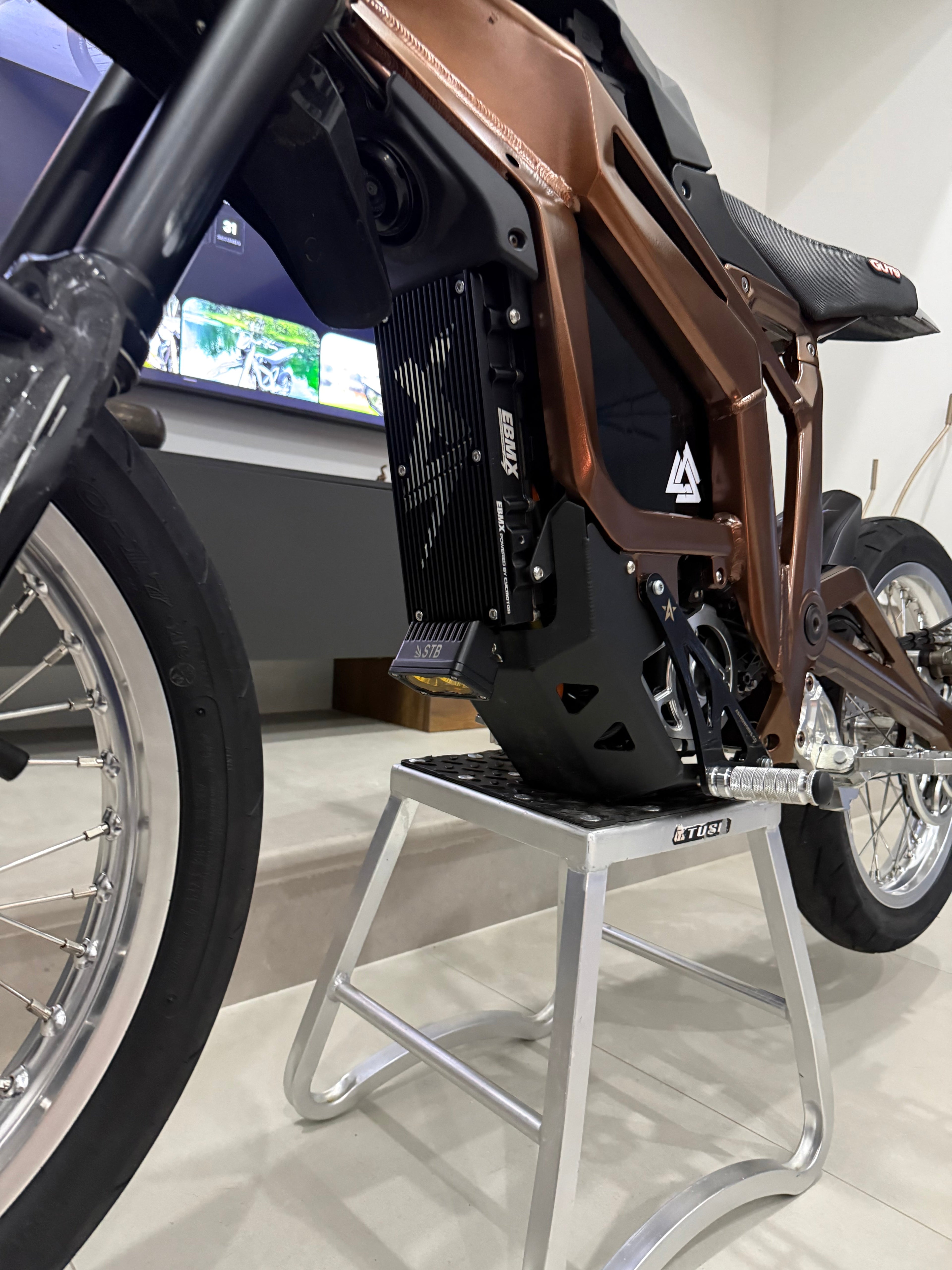 Streetbeam Wheelie Light