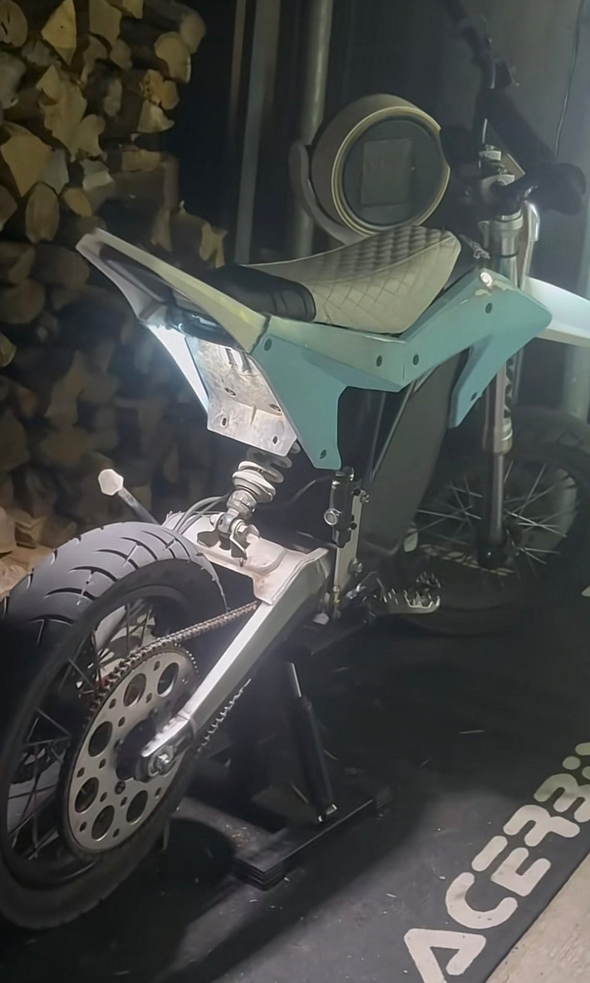 ETM RTR Rocklight