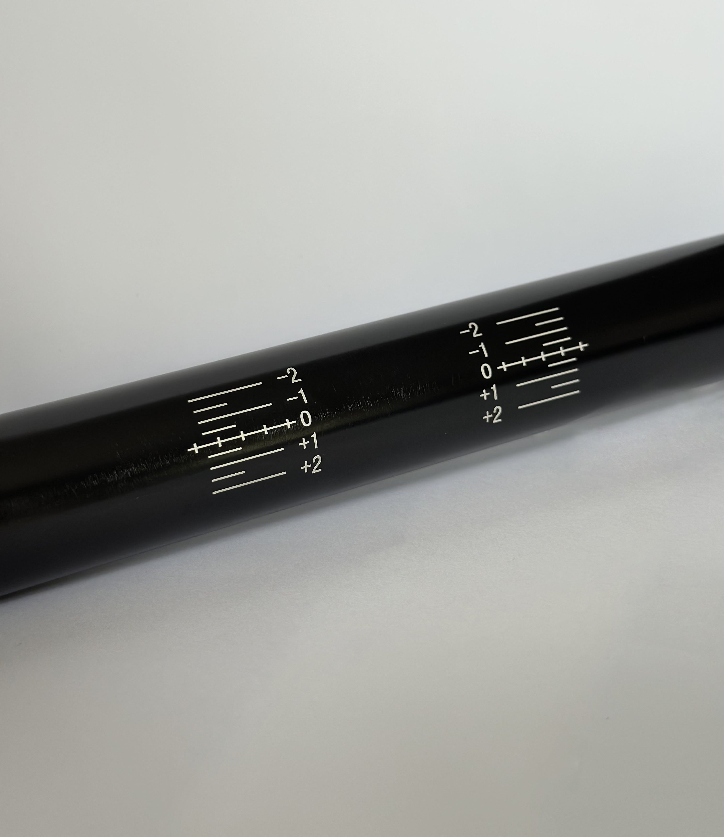 Summit Emoto Ultra Bee 1 1/8 handlebars v1